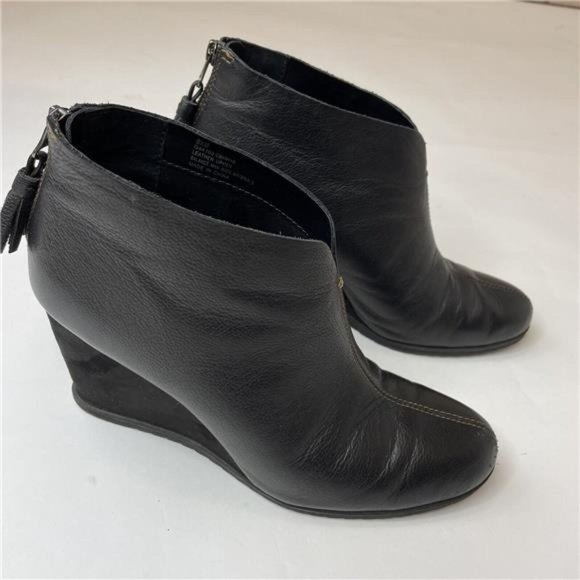 KorkEase Shoes Korks By Korkease Black Leather Suede Wedge Booties